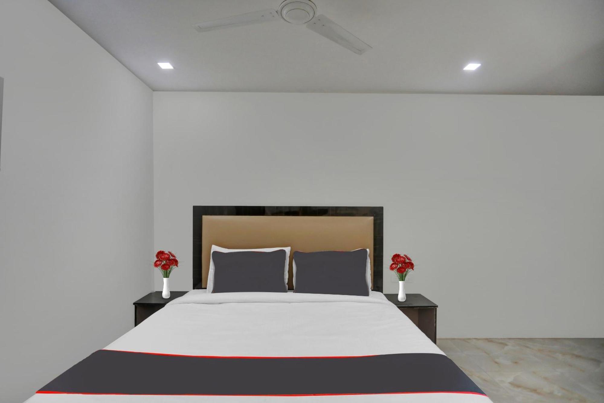 Super Townhouse The Arrow Near Lotus Temple 4* New Delhi